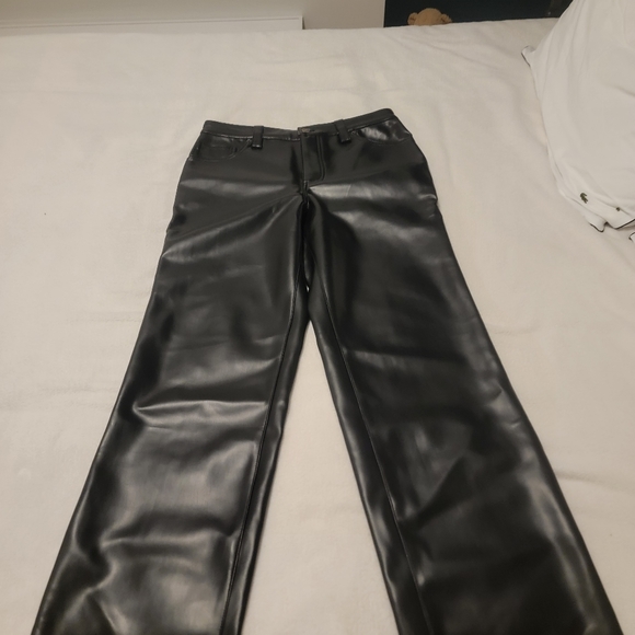 Men Faux leather Pants - Picture 6 of 7